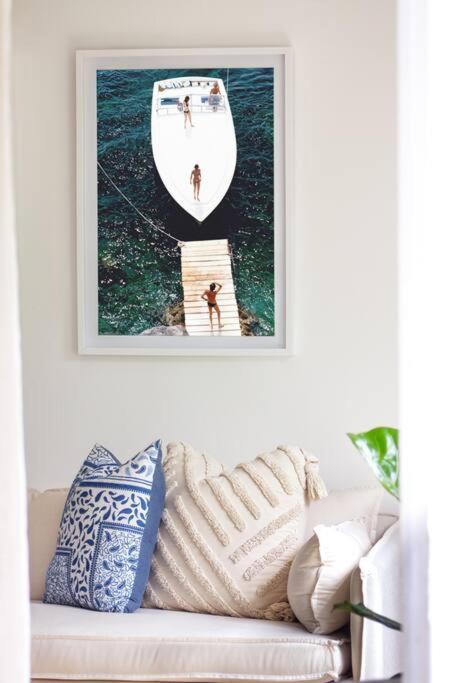 Apartment Tranquil 2 Bedroom With Balcony, Pool, Walk To Beach! Cape Town